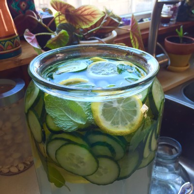 everything-soulful-cucumber-infused-water-lemon-mint