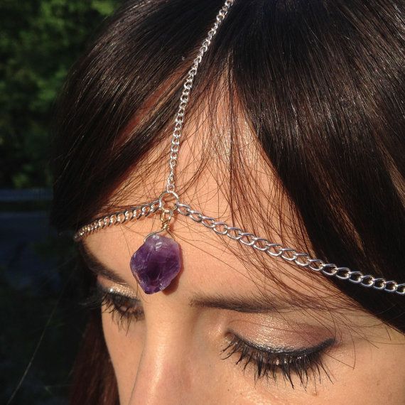 Amethyst_crystal_forehead